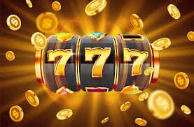 Antarmuka permainan Casino Hold'em di aplikasi koin toto menampilkan kartu tangan, kartu komunitas, dan opsi keputusan